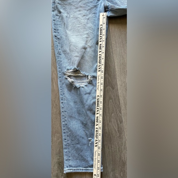 American Eagle Outfitters Light Wash Distressed Stretch Denim Women’s 6 Regular - Picture 7 of 8